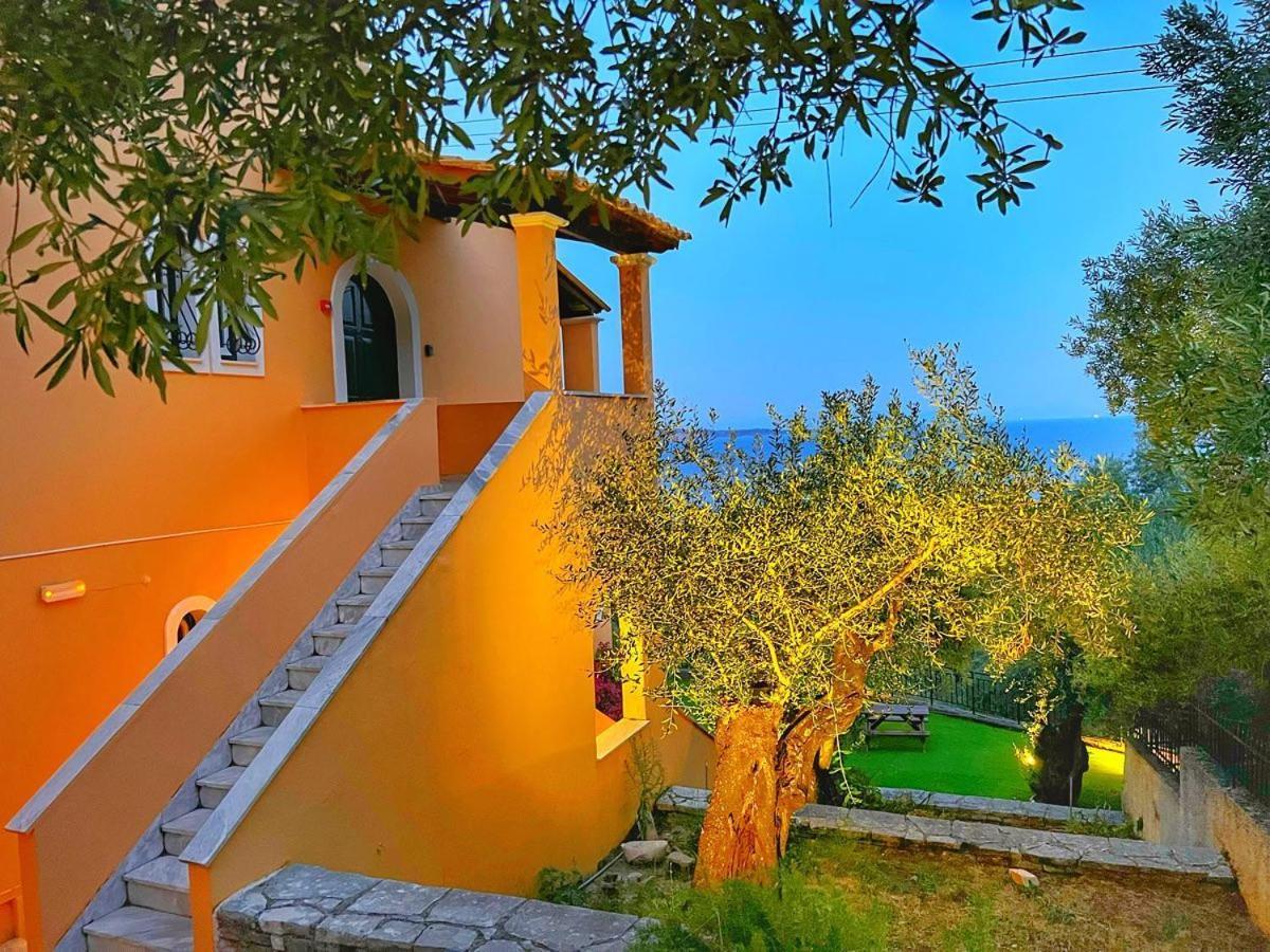 Silent Bay Apartments Katávolos Екстериор снимка